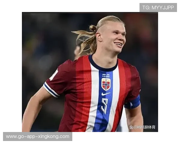 世界杯哈兰德禁区内倒地铲射补射命中锁胜局